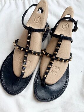 Emanuela Caruso Black Studded T-Strap Sandal
